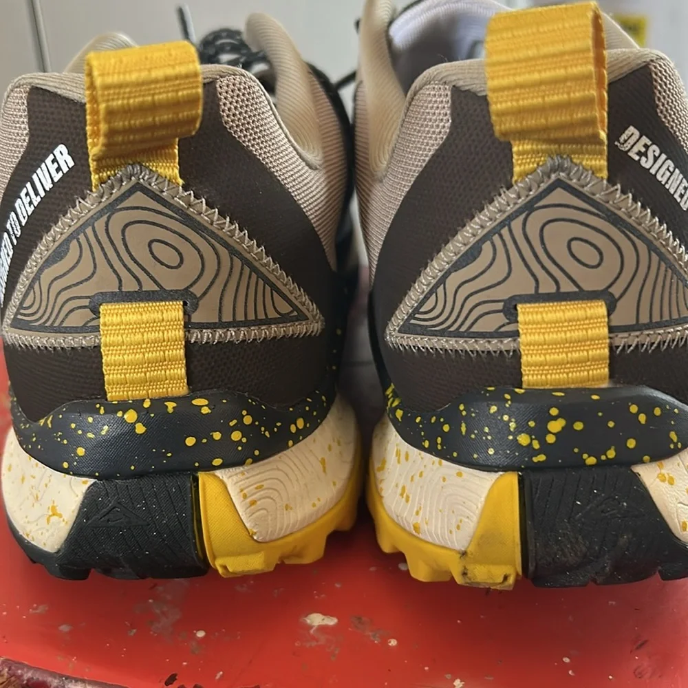 Nike Tan and Black Athletic Shoes with Rugged Design - Picture 2 of 3